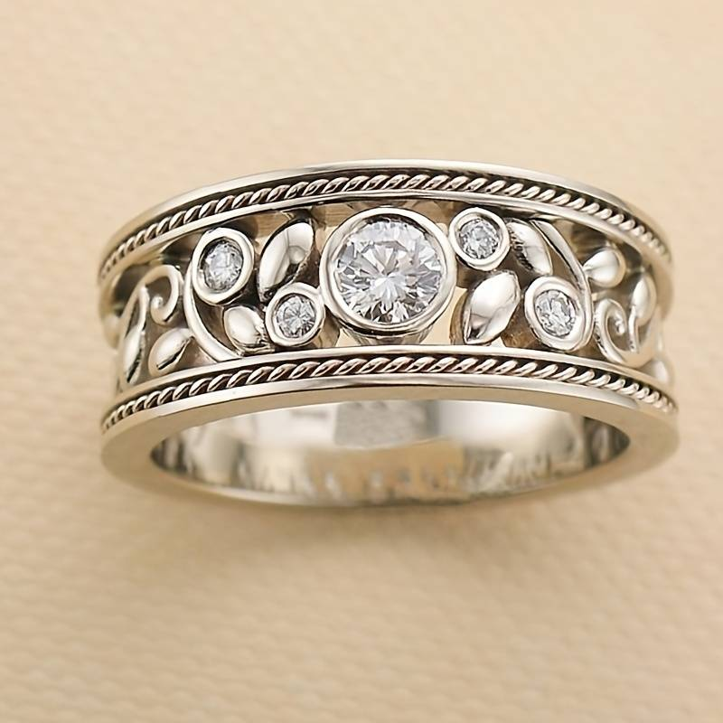Vintage Silver Ring with Zirconia